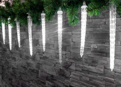 Reťaz MagicHome Vianoce Icicle, 352x LED studená biela, 16 cencúľov, vodopádový efekt, 230 V, 50 Hz, IP44, exteriér, osvetlenie, L- 4,50 + 5 m