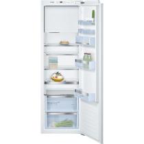 BOSCH KIL82AFF0 vystavený kus